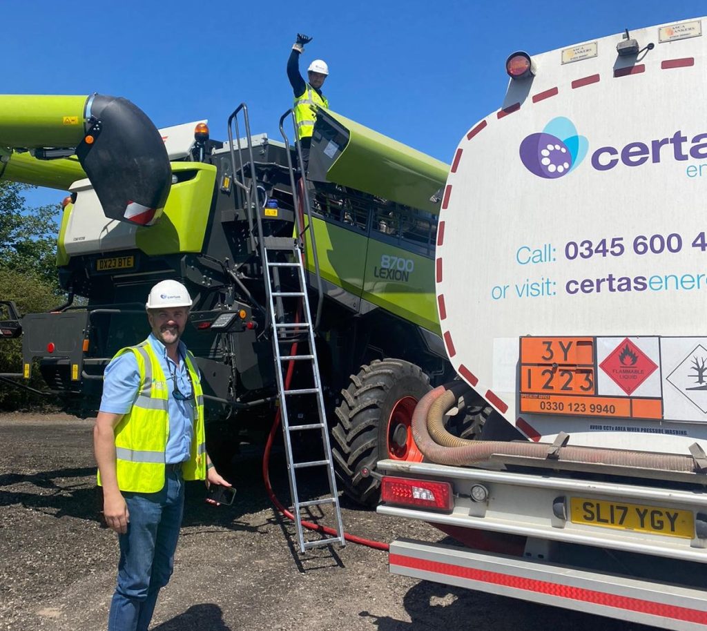 Certas refueling a combine harvester with HVO