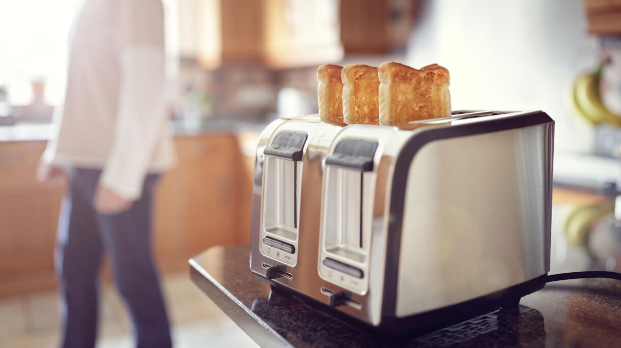 toast ready in toaster