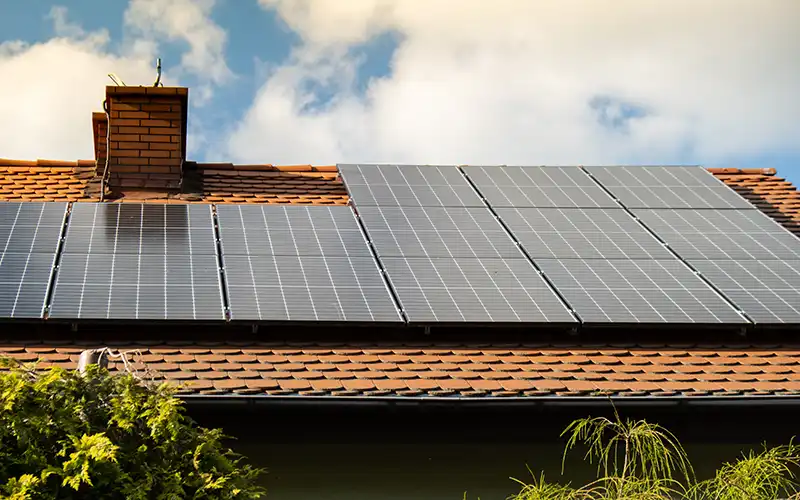 Everything you need to know before switching to solar power